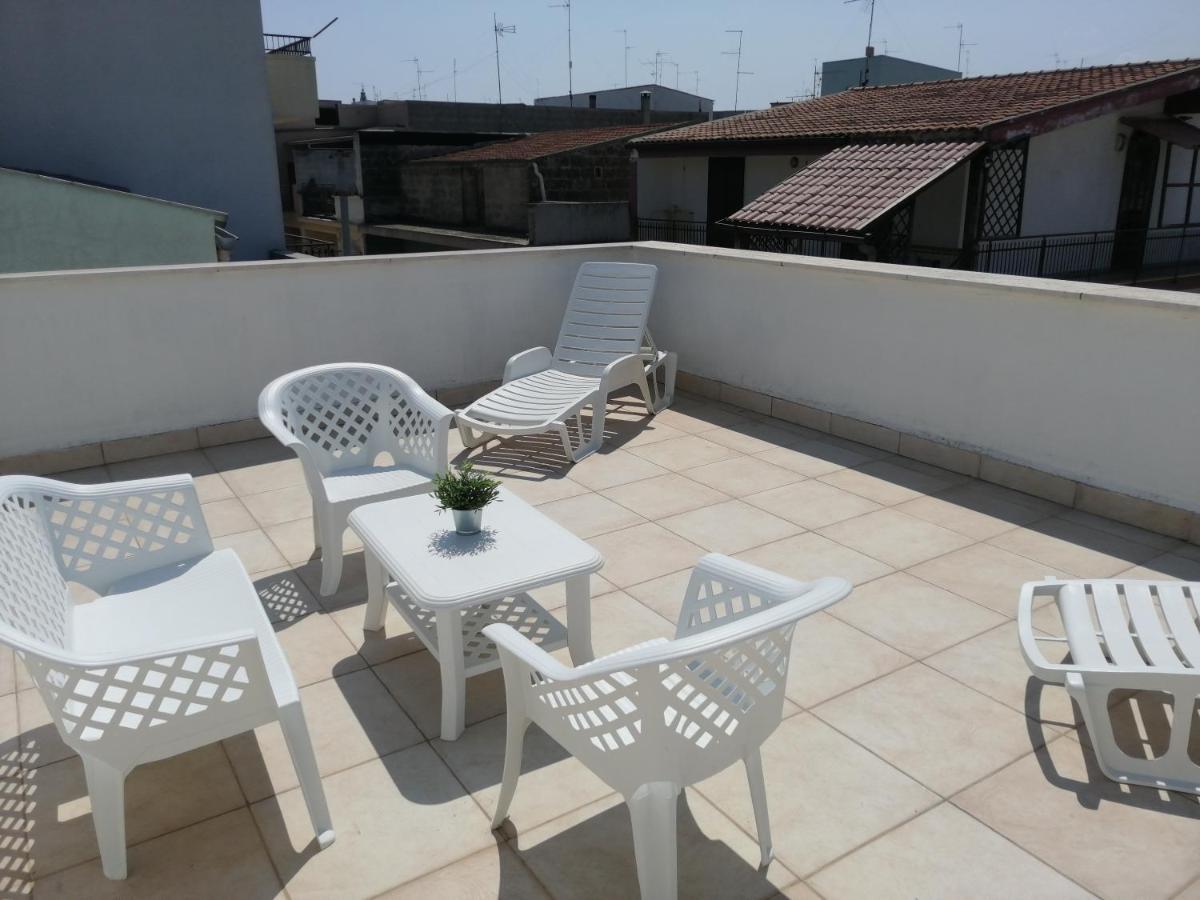 "Il Giardino Di Niu" Bed & Breakfast Palombaio Bagian luar foto
